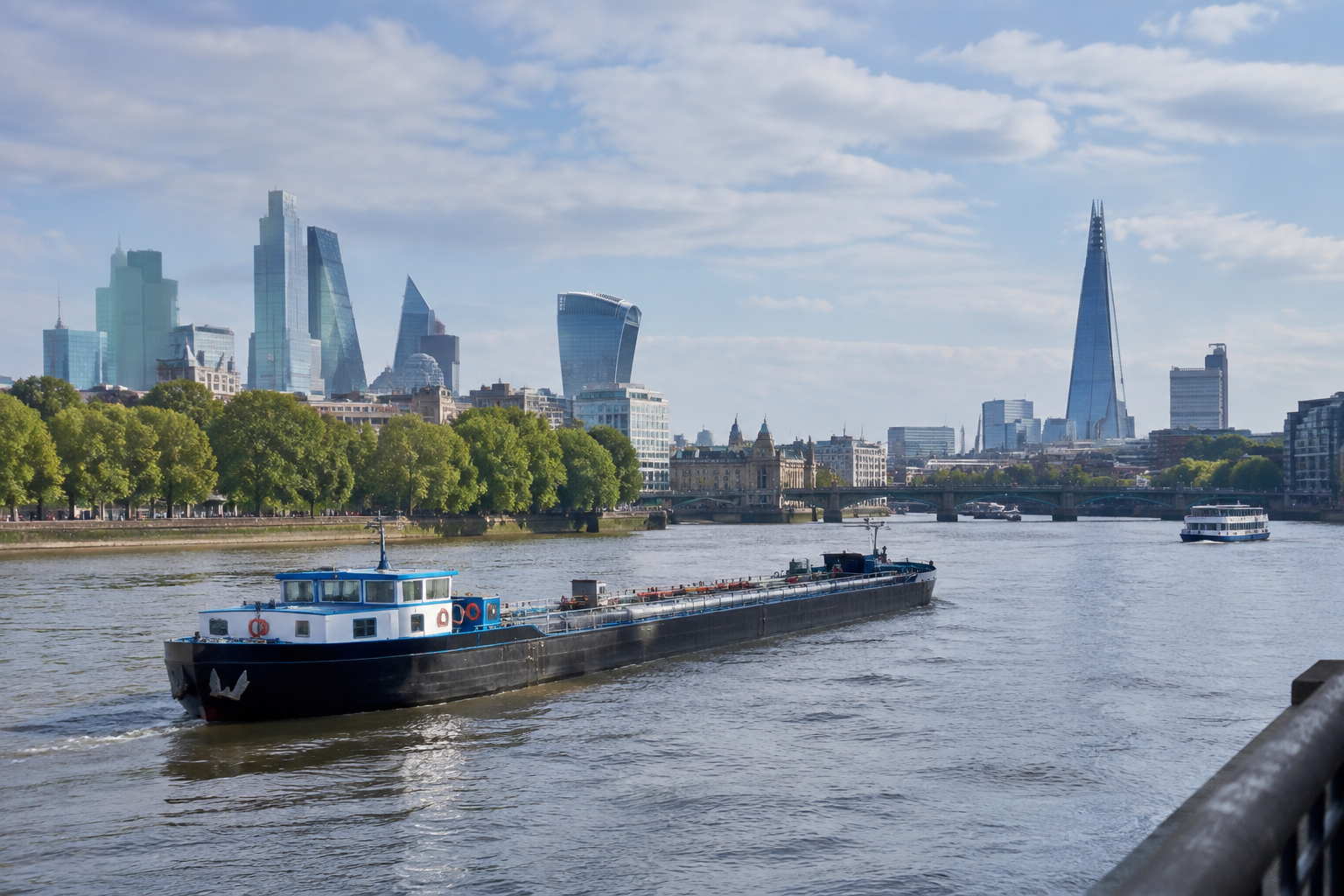 Thames tunnel set to bring low-carbon heat to 650,000 London homes